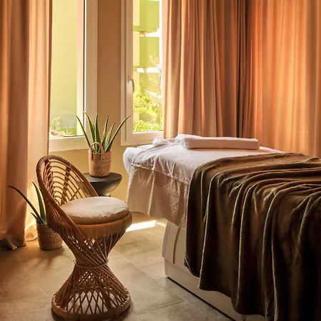 Hotel Bikini Island & Mountain Es Trenc -adults Only- 4*